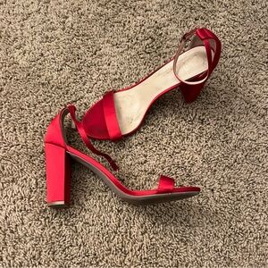 Lulu’s red satin high heels ❤️